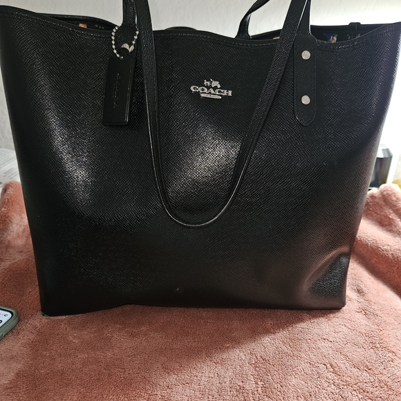 Coach Handbags - Coach Black Leather Tote Bag